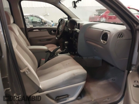 2008 GMC Envoy SLT z VIN 1GKDT13S082134197, wystawiony jako IAAI lot #41936678 z przebiegiem 140 524 mil mil oraz . Historia ofert i sprzedaży dostępna na DreamBid. Obrazek 5.