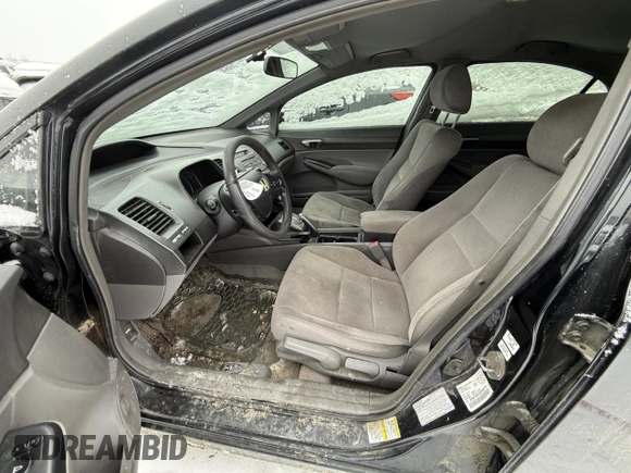 2008 Honda Civic LX with VIN 2HGFA165X8H105170, listed as a Copart auction lot 43953245 with 332,184 mi miles and Salvage Title. Bid and sale history available at DreamBid. Image 7.