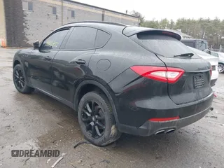 2017 Maserati Levante с VIN ZN661XUA6HX250718, выставлен на аукционе IAAI как лот 41802752 с пробегом 68 000 миль миль и . История ставок и продаж доступна на DreamBid. Изображение 3.