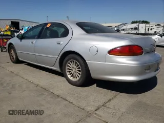 2002 Chrysler Concorde LXi z VIN 2C3HD36M42H251657, wystawiony jako Copart lot #59444965 z przebiegiem 134 979 mil mil oraz Tytuł czysty. Historia ofert i sprzedaży dostępna na DreamBid. Obrazek 2.