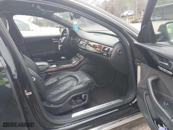 2013 Audi A8 L 4.0L with VIN WAUR2AFD6DN029705, listed as a IAAI auction lot 41476842 with 162,749 mi miles. Bid and sale history available at carsss.com. Image 5.