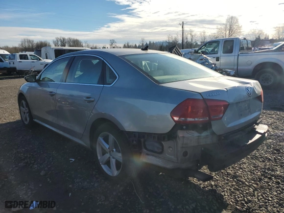 2012 Volkswagen Passat SE with VIN 1VWBP7A32CC084151, listed as a Copart auction lot 87729045 with 87,951 mi miles and Salvage Title. Bid and sale history available at carsss.com. Image 2.