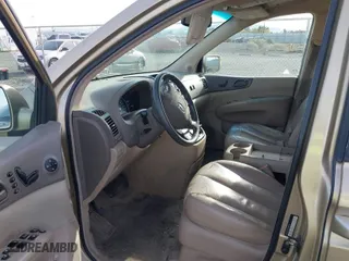 2006 Kia Sedona LX with VIN KNDMB233666040795, listed as a IAAI auction lot 41921051 with 200,410 mi miles. Bid and sale history available at carsss.com. Image 5.