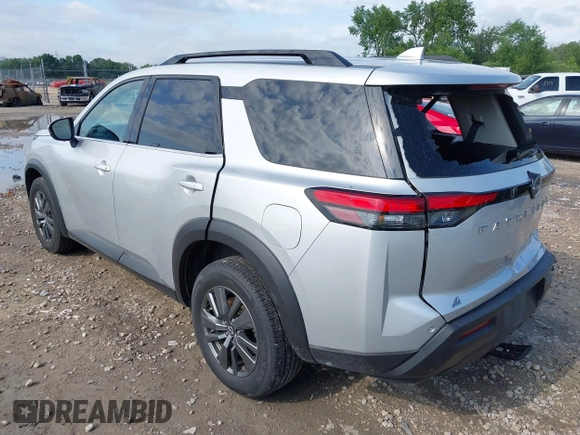 2023 Nissan Pathfinder SV с VIN 5N1DR3BC7PC247844, выставлен на аукционе IAAI как лот 42681475 с пробегом 50 207 миль миль и . История ставок и продаж доступна на DreamBid. Изображение 3.