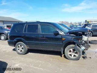 2007 Honda Pilot EX-L with VIN 5FNYF18787B029637, listed as a IAAI auction lot 41816373 with 305,036 mi miles. Bid and sale history available at carsss.com. Image 13.