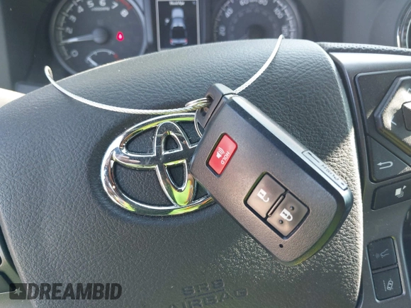 2022 Toyota Tacoma SR5 with VIN 3TMDZ5BN6NM139342, listed as a IAAI auction lot 42711808 with 46,826 mi miles and . Bid and sale history available at DreamBid. Image 11.