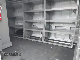 2020 Ford Transit Cargo с VIN 1FTBR1CG5LKB66925, выставлен на аукционе IAAI как лот 42449109 с пробегом Не указан миль и . История ставок и продаж доступна на DreamBid. Изображение 8.