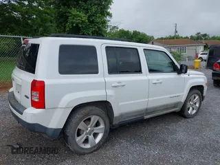 2011 Jeep Patriot Sport с VIN 1J4NT1GB7BD126565, выставлен на аукционе IAAI как лот 42524054 с пробегом 145 906 миль миль и . История ставок и продаж доступна на DreamBid. Изображение 6.