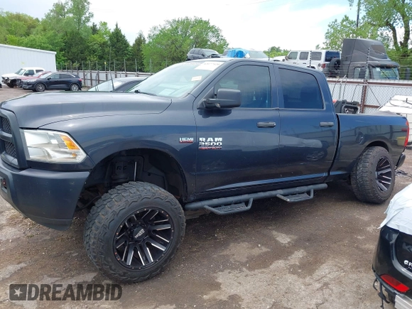 2017 Ram 2500 Tradesman z VIN 3C6UR4CJ1HG748189, wystawiony jako IAAI lot #42077420 z przebiegiem 175 256 mil mil oraz . Historia ofert i sprzedaży dostępna na DreamBid. Obrazek 15.