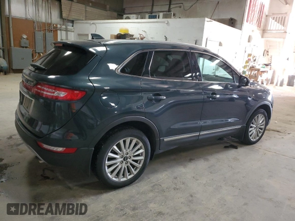 2019 Lincoln MKC Standard with VIN 5LMCJ1D93KUL46542, listed as a Copart auction lot 84537734 with 94,603 mi miles and Salvage Title. Bid and sale history available at DreamBid. Image 3.