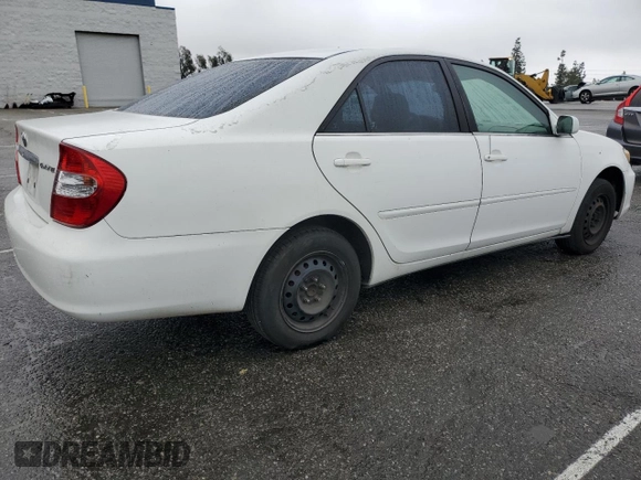 2004 Toyota Camry LE with VIN 4T1BE32K24U335720, listed as a Copart auction lot 51014555 with 190,461 mi miles and Clean Title. Bid and sale history available at carsss.com. Image 3.