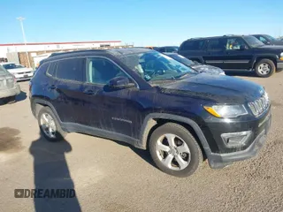 2018 Jeep Compass Latitude with VIN 3C4NJCBB8JT495426, listed as a IAAI auction lot 41527461 with 197,244 mi miles. Bid and sale history available at carsss.com. Image 1.