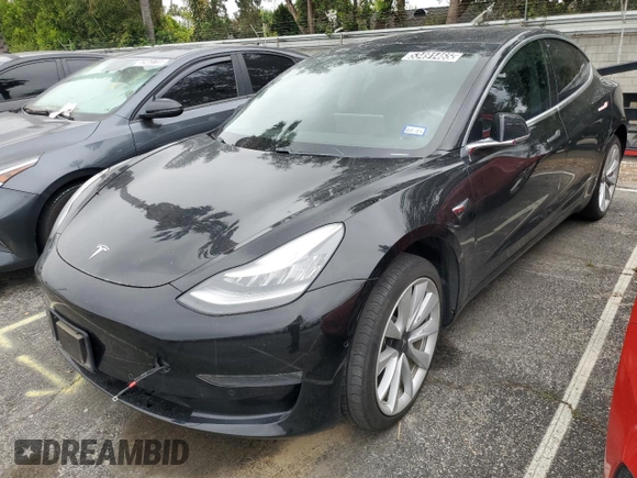 2020 Tesla Model 3 Standard Range Plus z VIN 5YJ3E1EA7LF614006, wystawiony jako Copart lot #53491465 z przebiegiem 51 170 mil mil oraz Czysty tytuł • Clean title. Historia ofert i sprzedaży dostępna na DreamBid. Obrazek 1.
