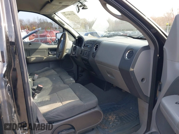 2007 Ford F-150 XL with VIN 1FTRF12277NA58372, listed as a IAAI auction lot 42090149 with 224,524 mi miles and . Bid and sale history available at DreamBid. Image 5.