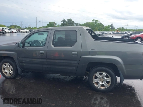 2008 Honda Ridgeline RTL with VIN 2HJYK16528H517003, listed as a IAAI auction lot 42158154 with 179,115 mi miles. Bid and sale history available at carsss.com. Image 14.