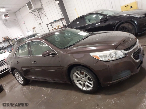 2015 Chevrolet Malibu LT with VIN 1G11C5SL8FF271371, listed as a IAAI auction lot 41892546 with 288,374 mi miles. Bid and sale history available at carsss.com. Image 14.