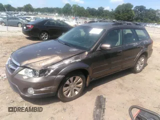 2008 Subaru Outback L.L. Bean with VIN 4S4BP86C584342760, listed as a IAAI auction lot 42557586 with 184,404 mi miles and . Bid and sale history available at DreamBid. Image 2.