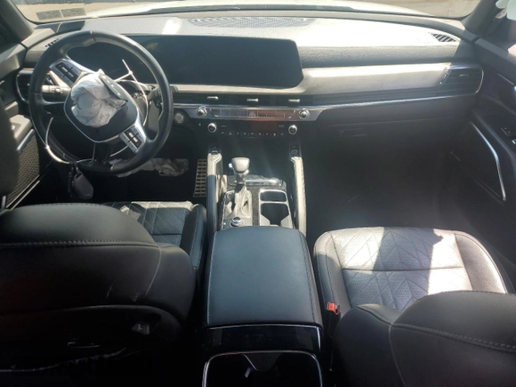 2023 Kia Telluride SX Prestige с VIN 5XYP5DGC2PG374203, выставлен на аукционе Copart как лот 58566825 с пробегом 60 658 миль миль и Списание • Salvage title. История ставок и продаж доступна на DreamBid. Изображение 8.