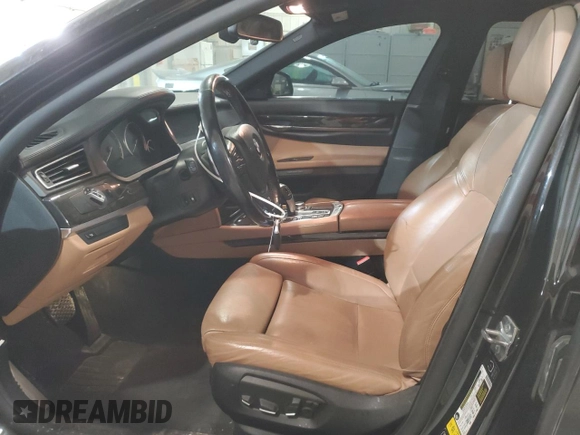 2013 BMW 7 Series 740Li xDrive with VIN WBAYF4C50DD127620, listed as a Copart auction lot 75655904 with 138,033 mi miles and Salvage title. Bid and sale history available at DreamBid. Image 7.