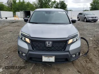 2019 Honda Passport EX-L with VIN 5FNYF8H52KB030914, listed as a Copart auction lot 55708015 with 103,784 mi miles and Salvage title. Bid and sale history available at DreamBid. Image 5.