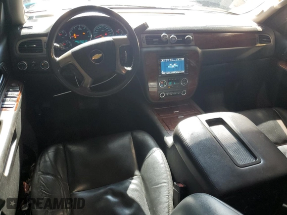 2010 Chevrolet Suburban LTZ with VIN 1GNUKKE39AR276692, listed as a Copart auction lot 75541044 with 175,889 mi miles and Salvage Title. Bid and sale history available at carsss.com. Image 8.