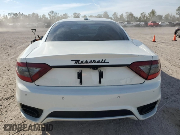 2018 Maserati GranTurismo Sport с VIN ZAM45VLA9J0270099, выставлен на аукционе Copart как лот 80519974 с пробегом 31 938 миль миль и Списание • Salvage title. История ставок и продаж доступна на DreamBid. Изображение 6.