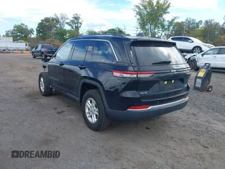 2023 Jeep Grand Cherokee Altitude with VIN 1C4RJHAG7P8709731, listed as a IAAI auction lot 40545392 with 27,835 mi miles and . Bid and sale history available at DreamBid. Image 3.