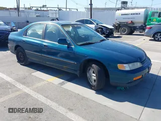 1994 Honda Accord LX с VIN JHMCD563XRC103632, выставлен на аукционе IAAI как лот 42216235 с пробегом 209 424 миль миль и . История ставок и продаж доступна на DreamBid. Изображение 1.
