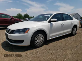 2015 Volkswagen Passat Limited Edition Edition with VIN 1VWAT7A35FC103934, listed as a Copart auction lot 62744405 with 123,615 mi miles and Clean title. Bid and sale history available at DreamBid. Image 1.