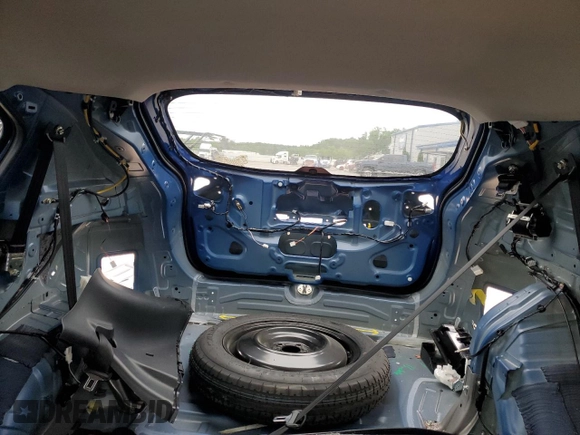 2023 Mitsubishi Eclipse Cross SE z VIN JA4ATWAA3PZ027487, wystawiony jako Copart lot #60592895 z przebiegiem 28 935 mil mil oraz Szkoda całkowita • Salvage title. Historia ofert i sprzedaży dostępna na DreamBid. Obrazek 10.