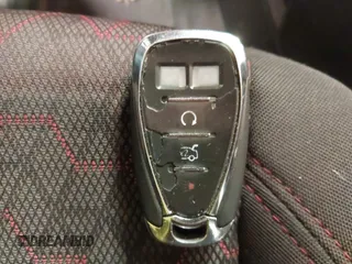 2019 Chevrolet Sonic LT с VIN 1G1JD5SB3K4148085, выставлен на аукционе IAAI как лот 42362745 с пробегом 140 839 миль миль и . История ставок и продаж доступна на DreamBid. Изображение 11.