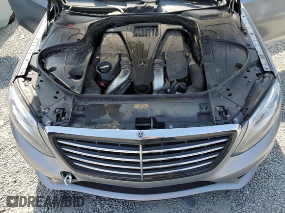 2015 Mercedes-Benz S 550 z VIN WDDUG8CB1FA083469, wystawiony jako Copart lot #54356545 z przebiegiem 100 849 mil mil oraz Szkoda całkowita • Salvage title. Historia ofert i sprzedaży dostępna na DreamBid. Obrazek 11.