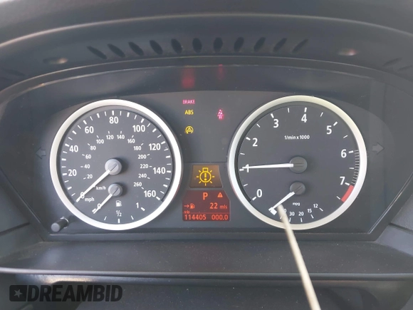 2007 BMW 5 Series 530xi with VIN WBANN73527CN04174, listed as a IAAI auction lot 41401304 with 114,405 mi miles and . Bid and sale history available at DreamBid. Image 7.
