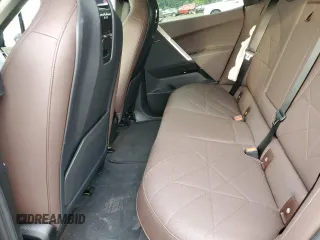 2022 BMW iX xDrive50 z VIN WB523CF05NCK47671, wystawiony jako Copart lot #69265573 z przebiegiem 13 090 mil mil oraz . Historia ofert i sprzedaży dostępna na DreamBid. Obrazek 10.