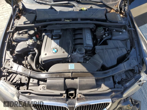 2008 BMW 3 Series 328xi z VIN WBAWV53528P079090, wystawiony jako Copart lot #76663544 z przebiegiem 167 919 mil mil oraz Szkoda całkowita • Salvage title. Historia ofert i sprzedaży dostępna na DreamBid. Obrazek 11.