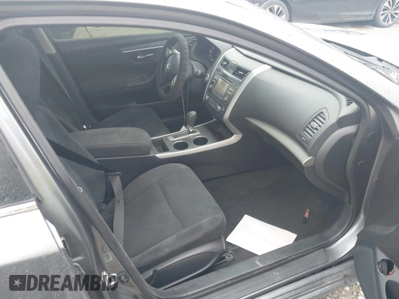 2015 Nissan Altima 2.5 S with VIN 1N4AL3AP9FC199278, listed as a IAAI auction lot 42070577 with 178,830 mi miles. Bid and sale history available at carsss.com. Image 5.