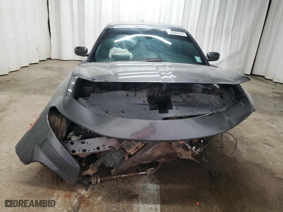 2018 Dodge Charger Daytona with VIN 2C3CDXCT0JH114873, listed as a Copart auction lot 44038005 with 132,207 mi miles and Clean Title. Bid and sale history available at carsss.com. Image 5.