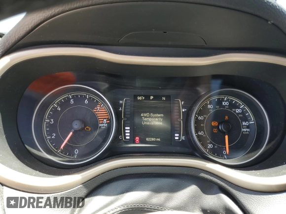 2016 Jeep Cherokee Latitude with VIN 1C4PJMCS9GW199329, listed as a Copart auction lot 61696245 with 62,280 mi miles and Salvage title. Bid and sale history available at DreamBid. Image 9.