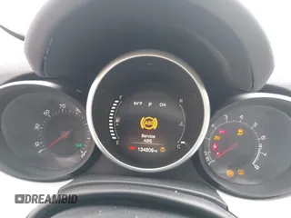 2016 FIAT 500X Lounge z VIN ZFBCFYDT0GP328541, wystawiony jako IAAI lot #42016388 z przebiegiem 134 806 mil mil oraz . Historia ofert i sprzedaży dostępna na DreamBid. Obrazek 15.