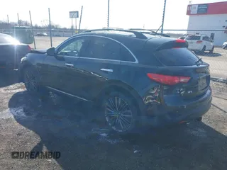 2016 Infiniti QX70 z VIN JN8CS1MW6GM750280, wystawiony jako IAAI lot #41588491 z przebiegiem 78 266 mil mil oraz . Historia ofert i sprzedaży dostępna na DreamBid. Obrazek 3.