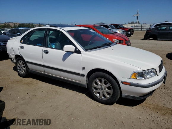 2000 Volvo S40 с VIN YV1VS2551YF466510, выставлен на аукционе Copart как лот 60744395 с пробегом 135 292 миль миль и Списание • Salvage title. История ставок и продаж доступна на DreamBid. Изображение 4.