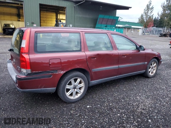 2002 Volvo V70 with VIN YV1SW58D022237035, listed as a Copart auction lot 80533054 with 235,088 mi miles and Clean Title. Bid and sale history available at carsss.com. Image 3.