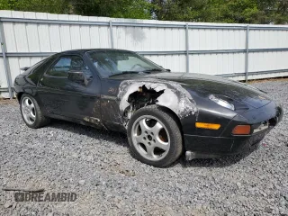 1988 Porsche 928 z VIN WP0JB0921JS860322, wystawiony jako Copart lot #58960975 z przebiegiem 136 427 mil mil oraz Szkody całkowita. Historia ofert i sprzedaży dostępna na DreamBid. Obrazek 4.