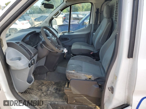 2015 Ford Transit Cargo с VIN 1FTYE1ZMXFKA21435, выставлен на аукционе Copart как лот 61276755 с пробегом 184 249 миль миль и Чистый • Clean title. История ставок и продаж доступна на DreamBid. Изображение 7.