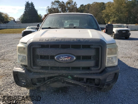 2015 Ford F-350 Platinum with VIN 1FT8W3B60FEA53281, listed as a Copart auction lot 74458914 with Not Provided miles and Salvage Title. Bid and sale history available at DreamBid. Image 5.