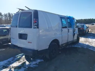 2013 GMC Savana Cargo Van with VIN 1GTS8AF49D1182881, listed as a IAAI auction lot 41416258 with 1 mi miles. Bid and sale history available at carsss.com. Image 4.