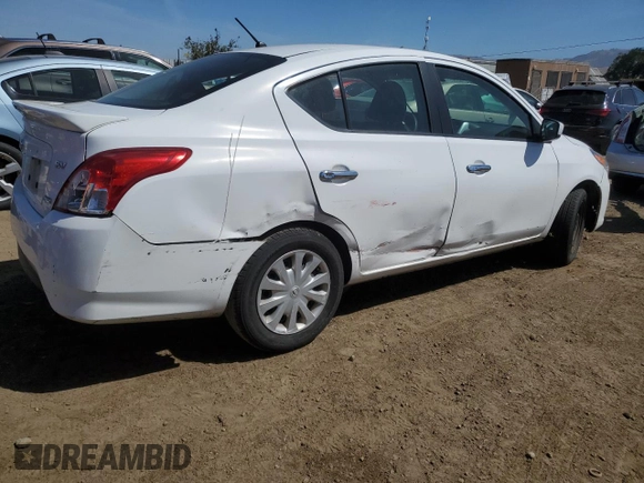 2016 Nissan Versa SV z VIN 3N1CN7AP6GL845096, wystawiony jako Copart lot #57167385 z przebiegiem 219 374 mil mil oraz Szkoda całkowita • Salvage title. Historia ofert i sprzedaży dostępna na DreamBid. Obrazek 3.