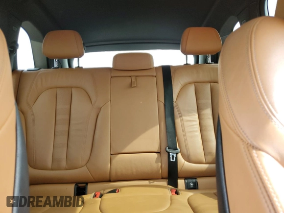 2021 BMW X5 xDrive40i z VIN 5UXCR6C05M9E78676, wystawiony jako Copart lot #60026475 z przebiegiem 50 772 mil mil oraz Szkoda całkowita • Salvage title. Historia ofert i sprzedaży dostępna na DreamBid. Obrazek 10.