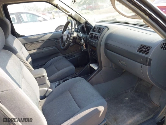 2003 Nissan Frontier 2WD XE with VIN 1N6DD26T33C462698, listed as a IAAI auction lot 41854779 with 128,709 mi miles. Bid and sale history available at carsss.com. Image 5.