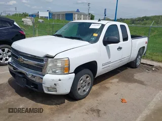2011 Chevrolet Silverado 1500 LT with VIN 1GCRKSE30BZ169661, listed as a IAAI auction lot 42082818 with 234,384 mi miles and . Bid and sale history available at DreamBid. Image 18.
